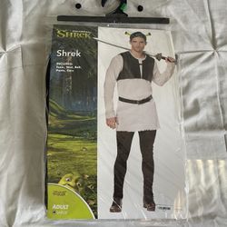 costume