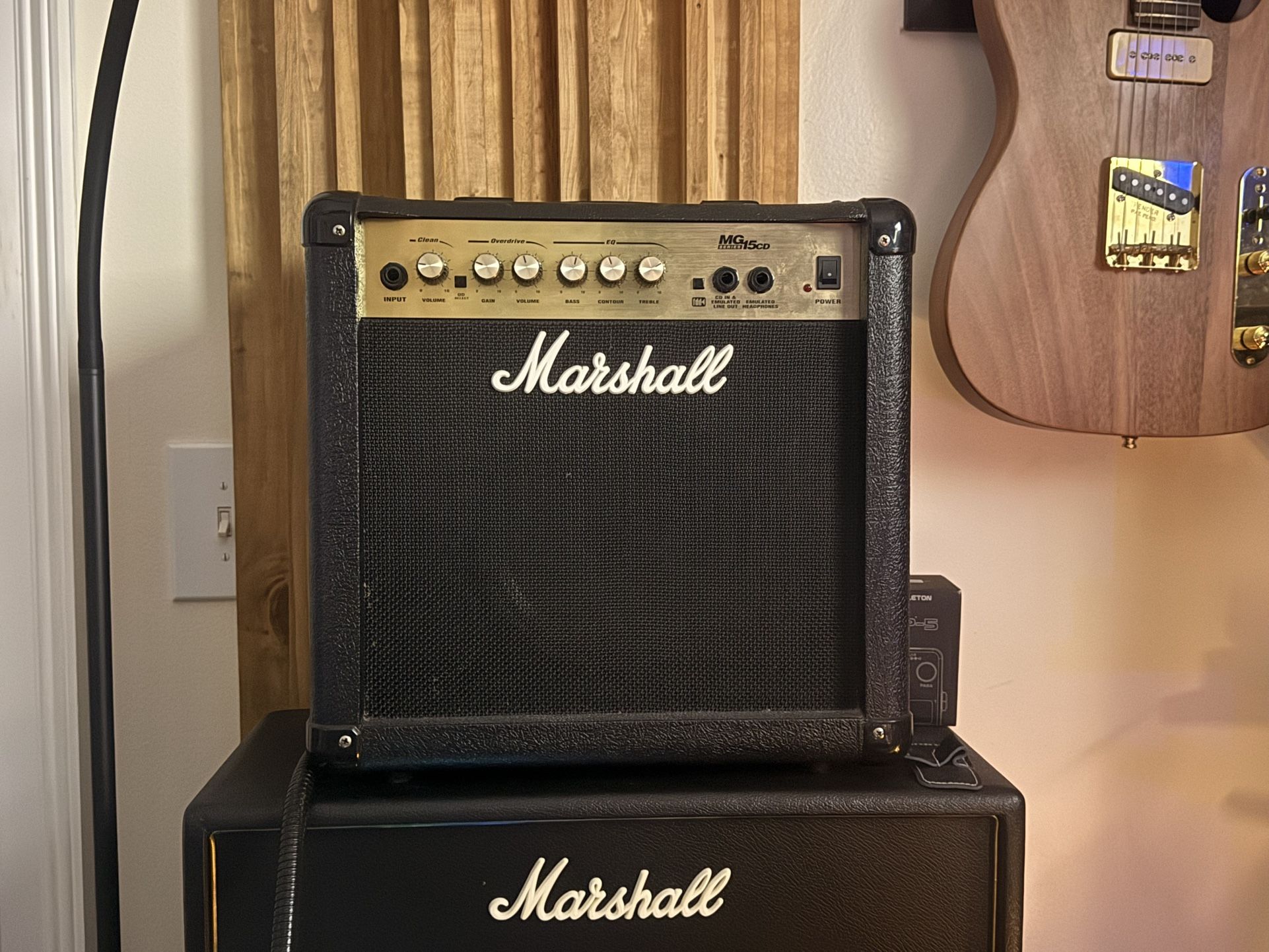 Marshall Amp MG15CD