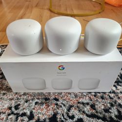Google Nest Wifi Router & 2 Points