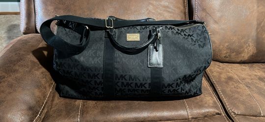 Black duffle bag