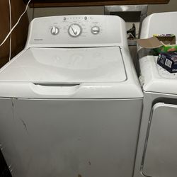 White Hot Point Washer And Dryer