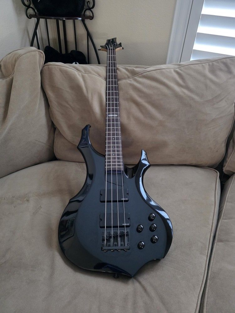 ESP LTD F-204 Bass Guitar - Gloss Black
