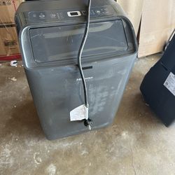 AC 10000btu Works Great Just Doesn't Come Hose To Connect To Window 