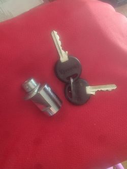 Public storage lock