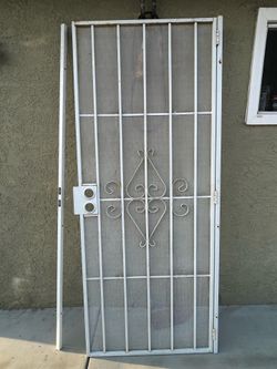 Metal screen door