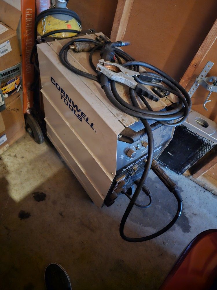 Cornwell MG 255 MIG WELDER