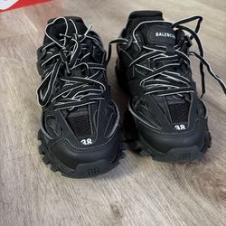 Balenciaga Track