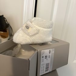 Infant Ugg booties