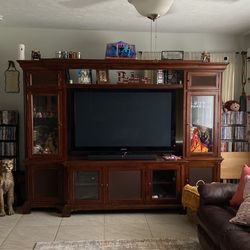 Walk Unit Up To 60inch Tv