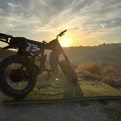 Super73-R Blackout SE