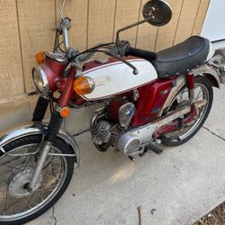 Yamaha Motorcycle  1971