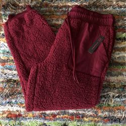 NEW Fuzzy No Boundaries , Light Wt. Sweats XXL