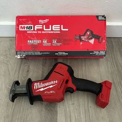 Milwaukee M18 FUEL 18V Lithium-Ion Brushless Cordless HACKZALL Reciprocating Saw (Tool-Only)