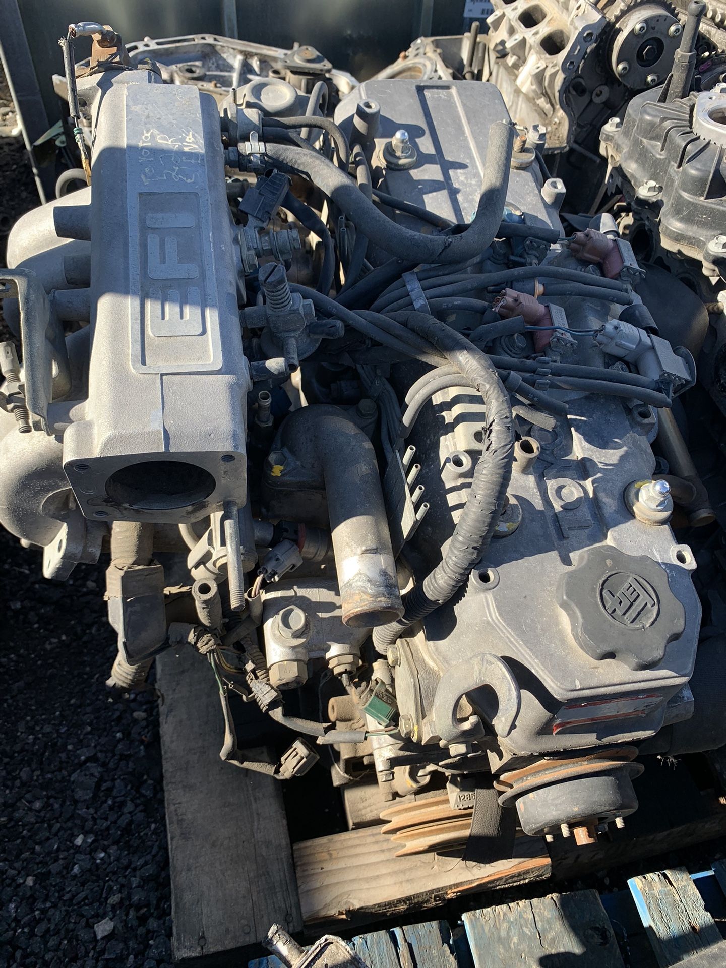Toyota Pickup Engine 22r for Sale in Lancaster, CA - OfferUp