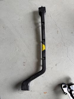2013 HYUNDAI SONATA UNDER-SHIELD BRACKET 