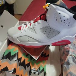 AIR JORDAN 6 RETRO