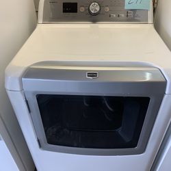 Maytag Dryer King Size Excellent  .  Warehouse pricing.   Warranty  . Delivery Available . 2522 Market st. 33901