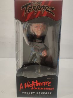 Nightmare on Elm Street: Freddy Krueger Vinyl Terrorz 7-Inch Vinyl Figure