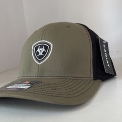 Ariat Snapback Hat 🧢