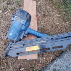 Framing nailer