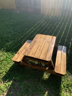 Toddler wood table
