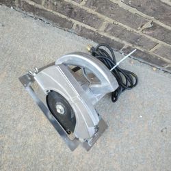 Vintage Manning-Bowman 6 1/4" Power Saw Circular Saw 
