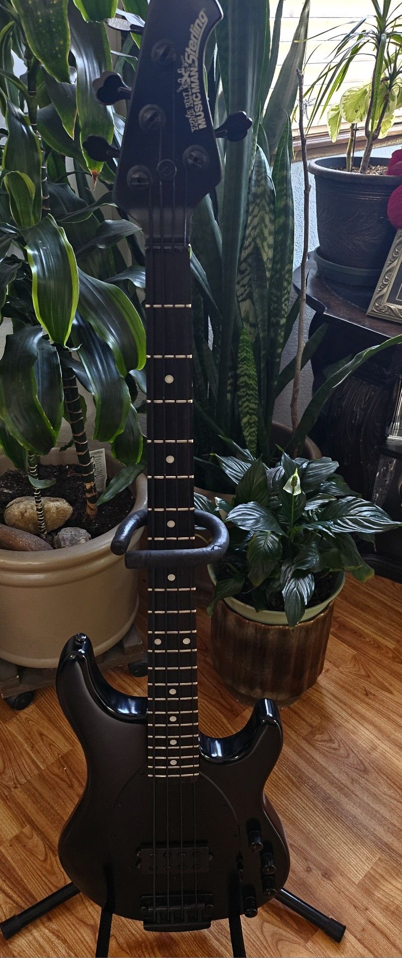 EBMM STERLING STEALTH 4H BASS WITH OHSC