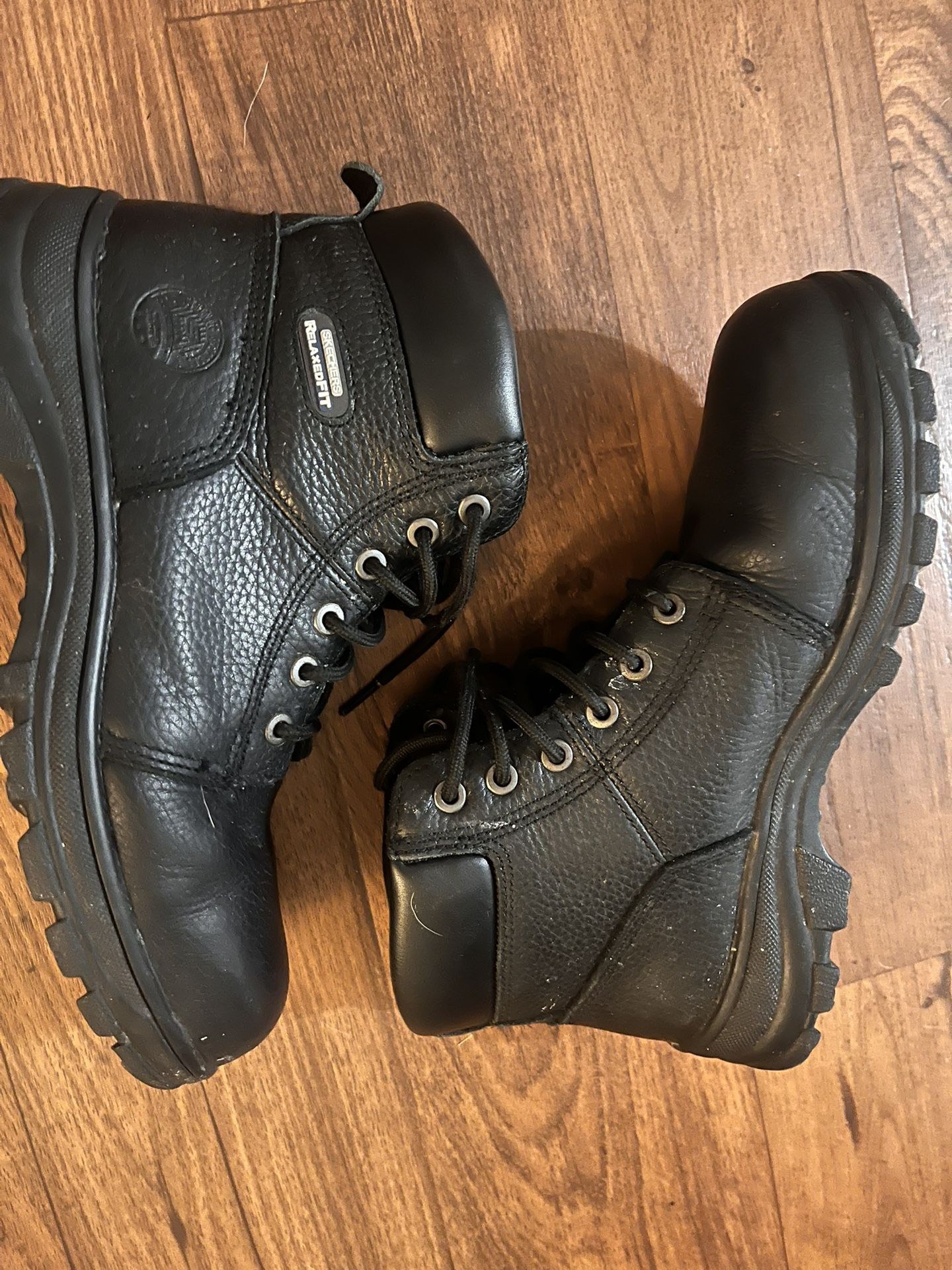 Boots Skechers 9.5 Men
