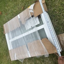 Double Hung Window – 25 1/2” x 31 1/2” New