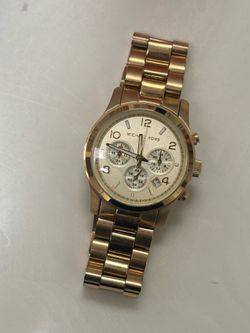 Mk watch