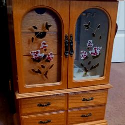 Wooden Jewerly Box With Glass Flowered Doors