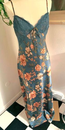 Jessica Simpson Maxi Dress with Lace Bodice