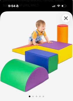Toddler soft play area