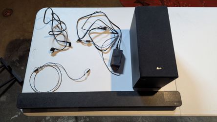 LG SL5Y Soundbar & Wireless Subwoofer