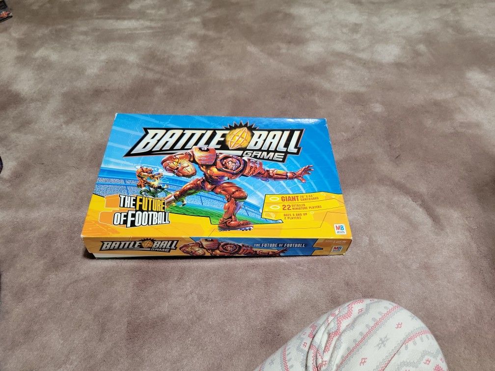 BATTLE BALL GAME, 2003, COMPLETE, EXCELLENT CONDITION