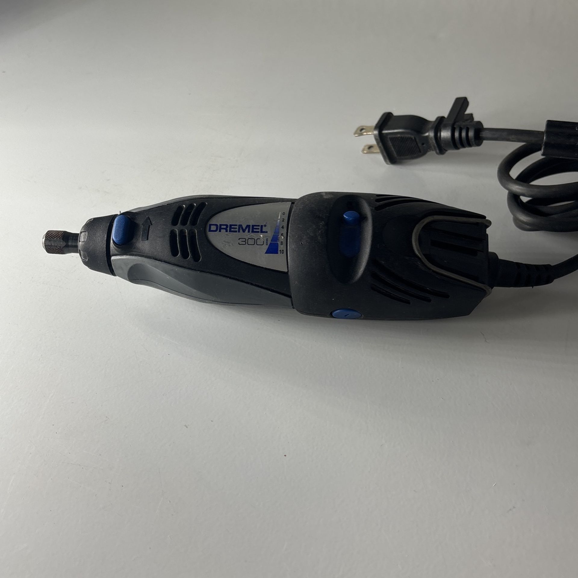DREMEL 300 Variable Speed Rotary Tool