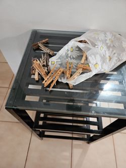 Clothes pins wooden