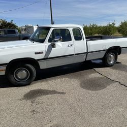 1993 Dodge D250 Cummins 