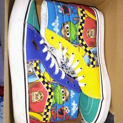 Size 9 Men’s Shoes 