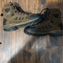 Cabela’s Snow Runner Winter Boots