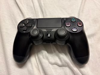PS4 DualShock 4