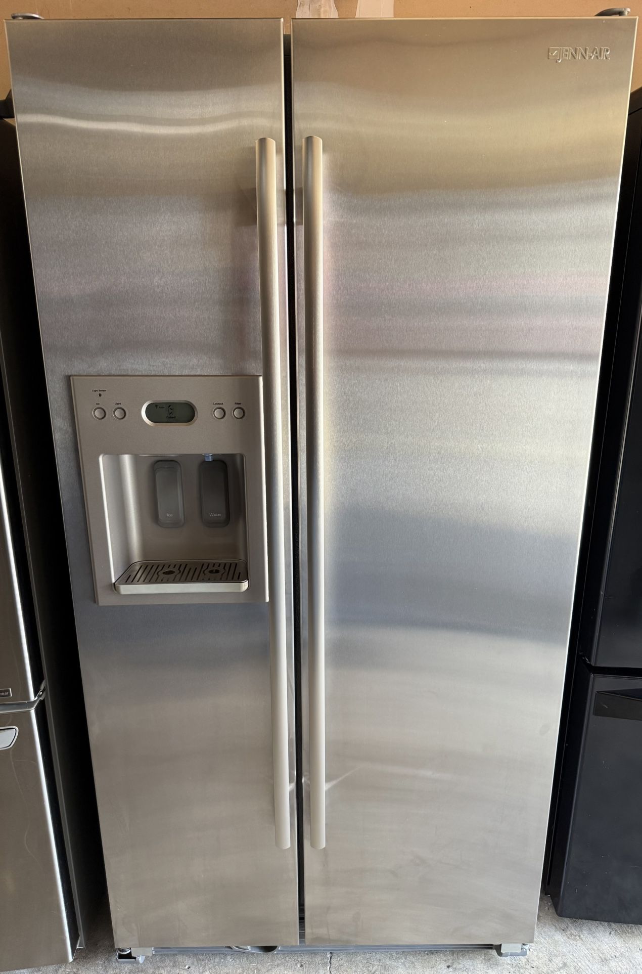 Refrigerator (Jean air)