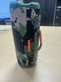 JBL Camo Speaker