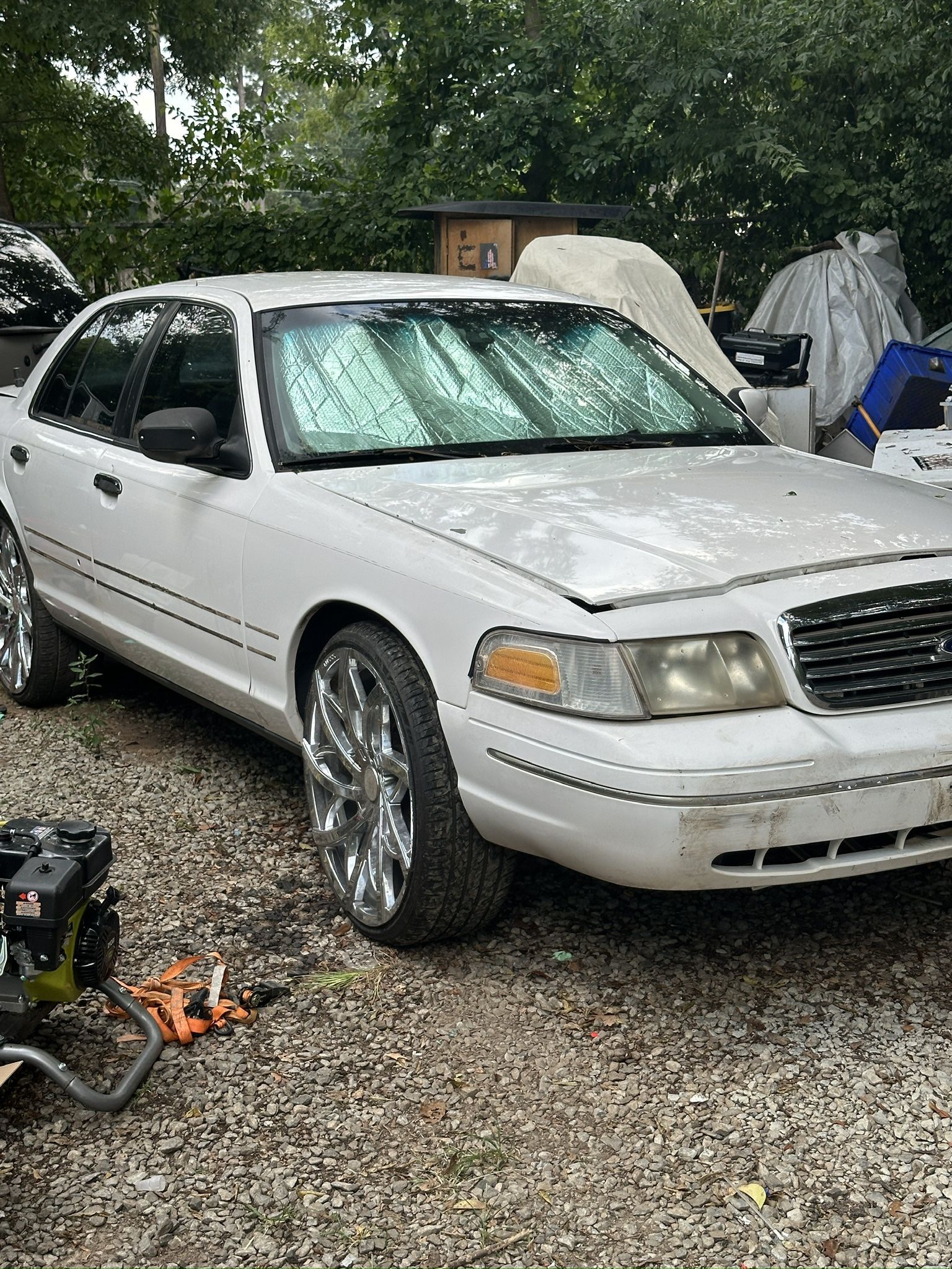 1999 Ford Crown Victoria