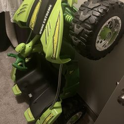 12v Power Wheels Dune Racer! 