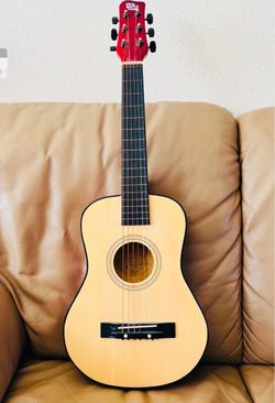 Kid acustic guitar