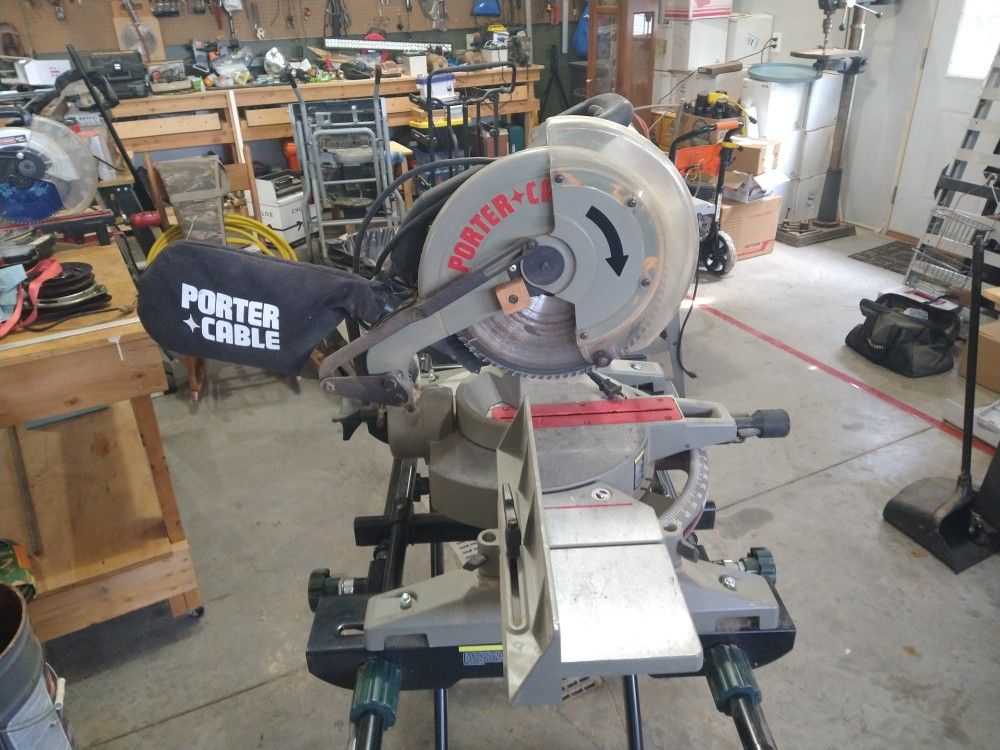 Miter Saw With Stand