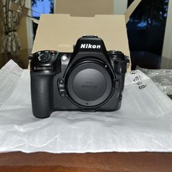 Nikon Z8 FX-Format Mirrorless Camera