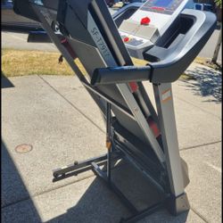 Sunny Health & Fitness Performance Treadmill - SF-T7917