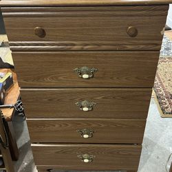 5-Drawer Dresser